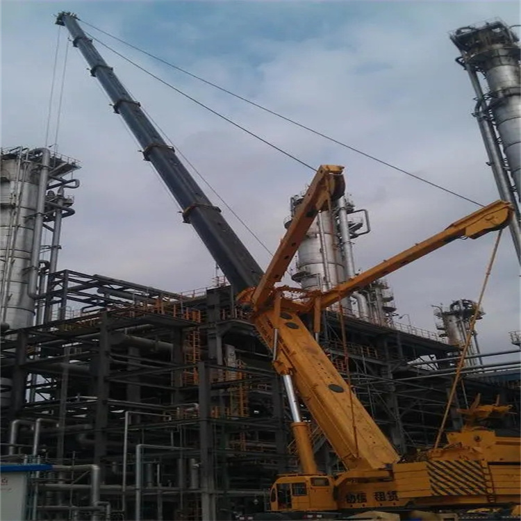 樊城吊板房的吊车